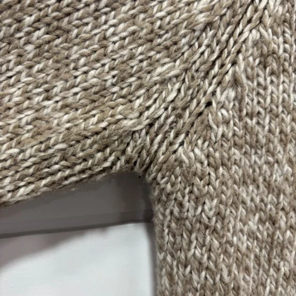 Roots women's oatmeal and white knit double breasted wool blend sweater size M - Picture 7 of 15